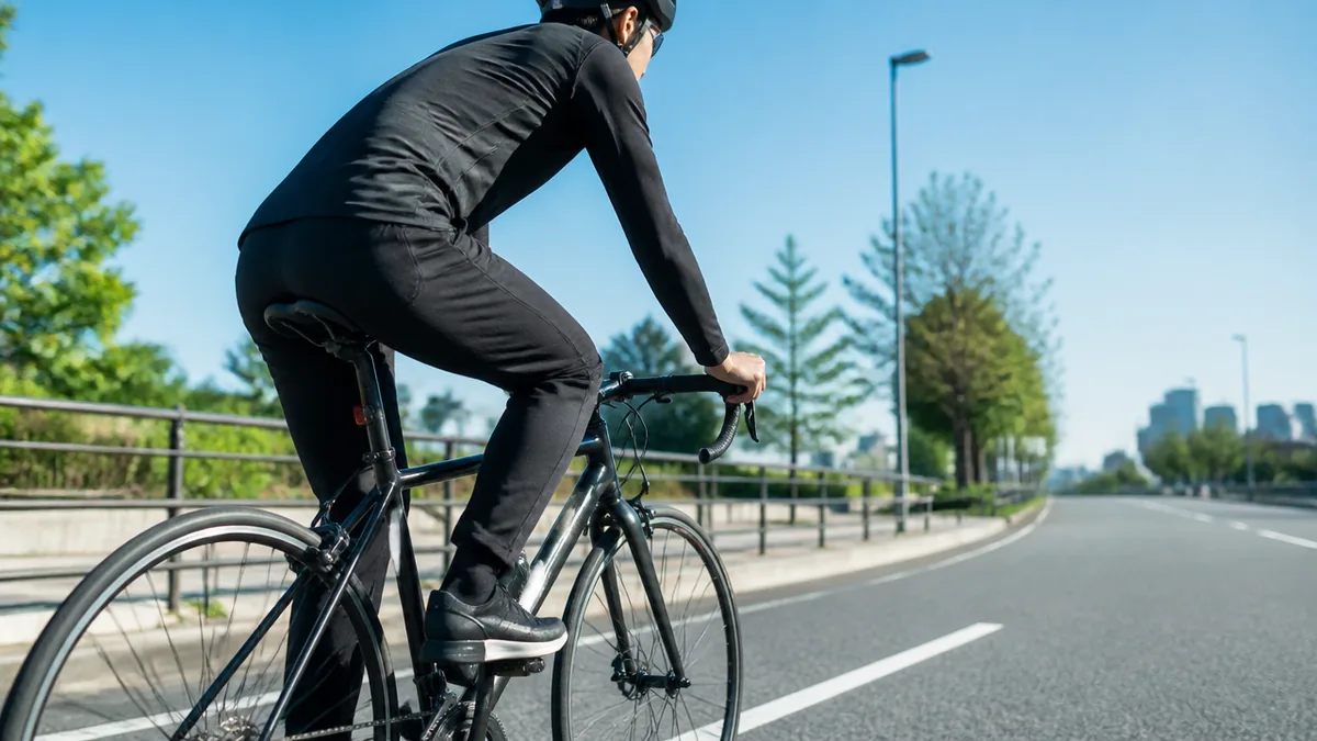 自転車のスピード違反は何キロから？答えは「標識の数字」ひとつで決まるの解説画像